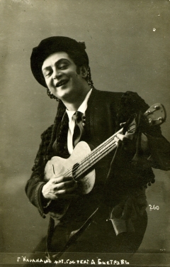Il baritono russo Mikhail Karakash (1887-1937) nella parte di Figaro, uno dei suoi ruoli più celebri.
